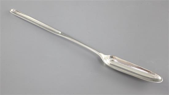 A George III silver marrow scoop, Length 9”/224mm Weight 1.5oz/43grms